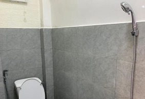 Chau Giang Hotel
