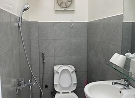 Chau Giang Hotel