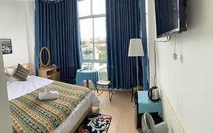 Chau Giang Hotel