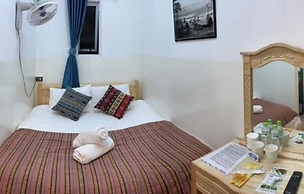 Chau Giang Hotel