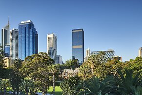 DoubleTree by Hilton Perth Waterfront