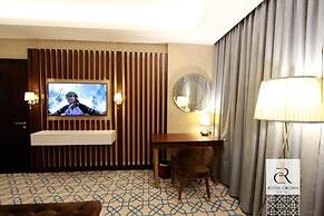 Royal Crown Hotel