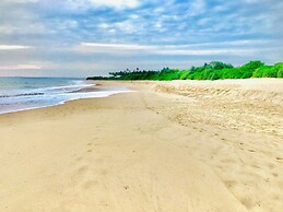 Ashansa Lagoon Resort