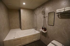Forest 701 Hotel