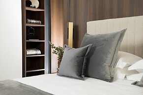 We Me Suite Hotel