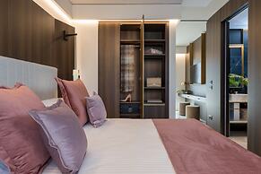 We Me Suite Hotel