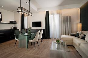 We Me Suite Hotel