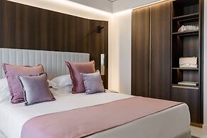We Me Suite Hotel