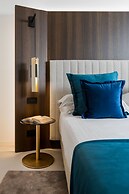 We Me Suite Hotel
