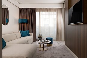 We Me Suite Hotel