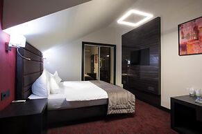Old Town Hotel