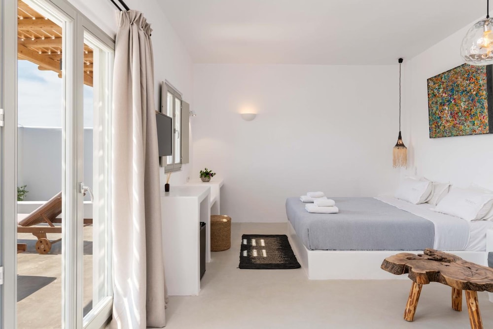 Trinity Mykonos