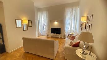 AD Verona Flat