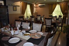 Savoy Inn