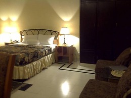 Savoy Inn