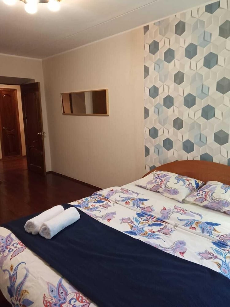 Apartment on Chayanova 12