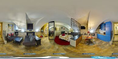 Apartment City