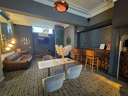 OYO Ivy Hotel