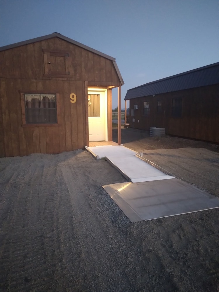 Glacier Acres Guest Ranch