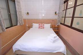 Good Man Hostel