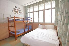 Good Man Hostel