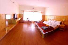 Hotel Abu Palace