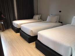 Prime Town - Posh & Port Hotel Phuket