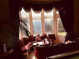 Brass Castle Country House Accommodation