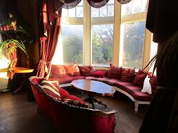 Brass Castle Country House Accommodation