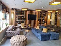 my MINGA Airport serviced Apartments