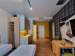 my MINGA Airport serviced Apartments