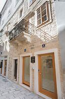 Rooms Kala