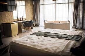 Hotel International Palace