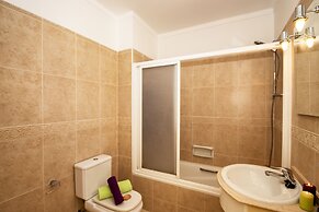 Townhouse Moreton