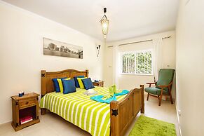 Townhouse Moreton