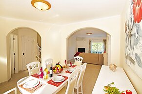 Townhouse Moreton