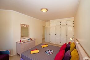 Townhouse Moreton