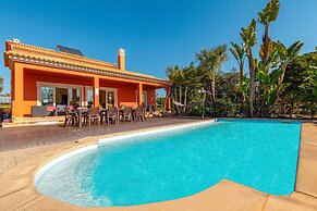 Villa California