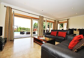 Villa California
