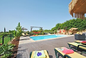 Villa California