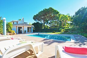 Villa Isa Joe
