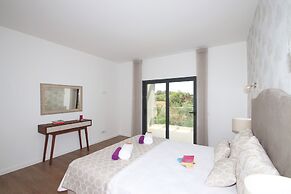 Villa Riviera