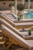 Diana Suites