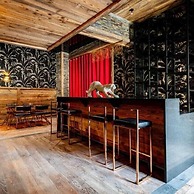 Chalet Raven Co-living