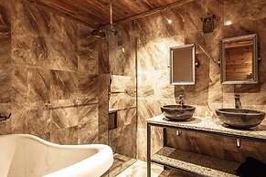 Chalet Raven Co-living