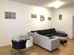 Apartsee