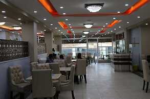 Ismarriot Hotel and Resort
