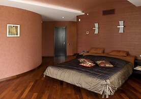 Ismarriot Hotel and Resort
