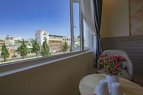 Khanh Uyen Hotel