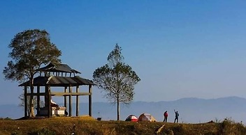 Hill Crown Hotel & Resort